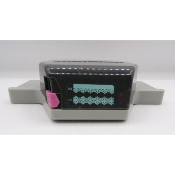 Border Punch Lace Edging 2 options  Stampin Up! - Picture 2 of 4